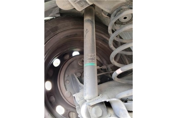 Recambio de amortiguador trasero izquierdo para mitsubishi colt cz3 berl. 3 (z30) 1.5 di-d instyle referencia OEM IAM MR594131 8