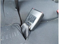 Recambio de anclaje cinturon trasero derecho para mitsubishi colt cz3 berl. 3 (z30) 1.5 di-d instyle referencia OEM IAM MN108401