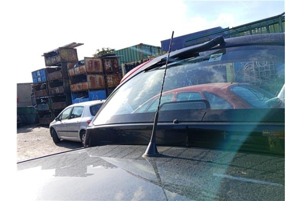 Recambio de antena electrica para mitsubishi colt cz3 berl. 3 (z30) 1.5 di-d instyle referencia OEM IAM MN140521 MN140522 