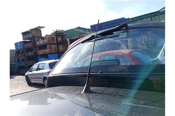 Recambio de antena electrica para mitsubishi colt cz3 berl. 3 (z30) 1.5 di-d instyle referencia OEM IAM MN140521 MN140522 