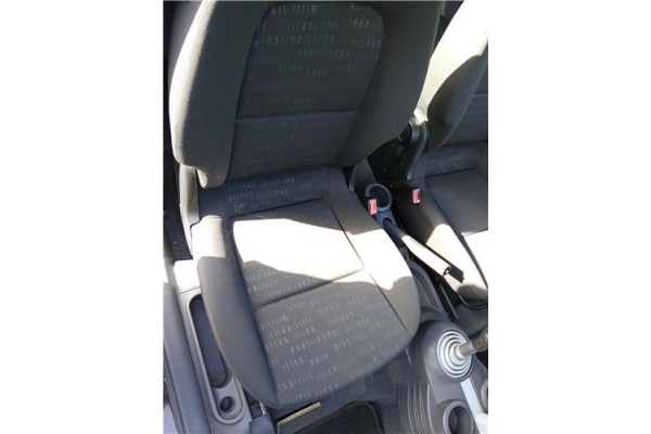 Recambio de asiento delantero derecho para mitsubishi colt cz3 berl. 3 (z30) 1.5 di-d instyle referencia OEM IAM 6911A204XA  