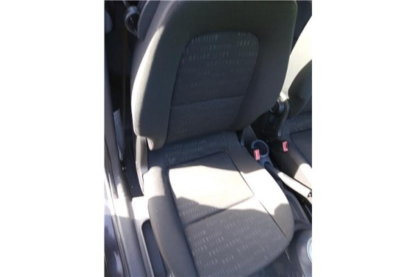 Recambio de asiento delantero derecho para mitsubishi colt cz3 berl. 3 (z30) 1.5 di-d instyle referencia OEM IAM 6911A204XA  