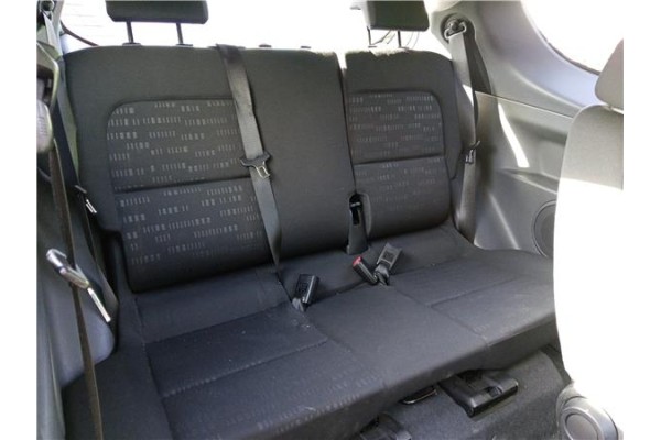 Recambio de asientos traseros para mitsubishi colt cz3 berl. 3 (z30) 1.5 di-d instyle referencia OEM IAM 6912A125  