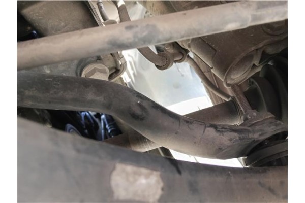 Recambio de barra estabilizadora delantero para mitsubishi colt cz3 berl. 3 (z30) 1.5 di-d instyle referencia OEM IAM MR977566  