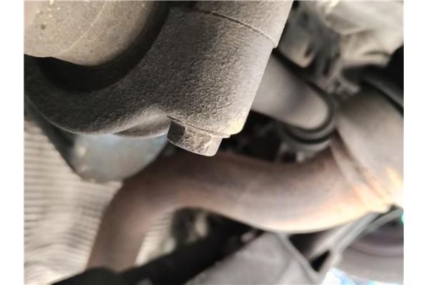 Recambio de barra estabilizadora delantero para mitsubishi colt cz3 berl. 3 (z30) 1.5 di-d instyle referencia OEM IAM MR977566  