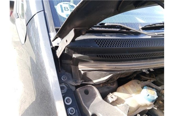 Recambio de bisagra capo derecha para mitsubishi colt cz3 berl. 3 (z30) 1.5 di-d instyle referencia OEM IAM MR959412  