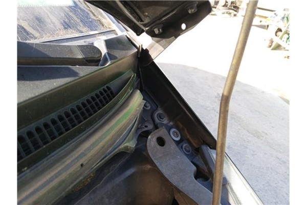 Recambio de bisagra capo izquierda para mitsubishi colt cz3 berl. 3 (z30) 1.5 di-d instyle referencia OEM IAM MR959411  