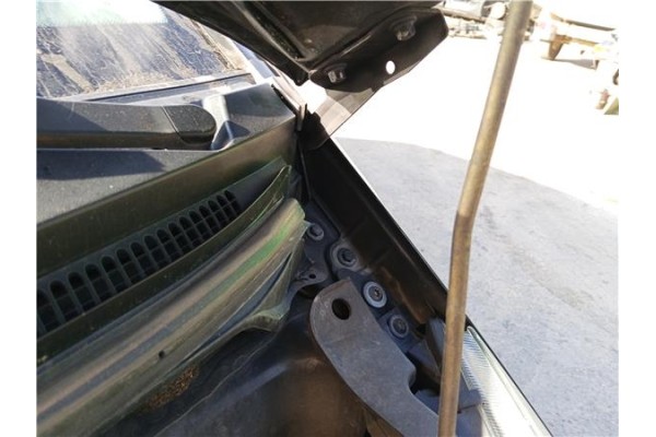 Recambio de bisagra capo izquierda para mitsubishi colt cz3 berl. 3 (z30) 1.5 di-d instyle referencia OEM IAM MR959411  