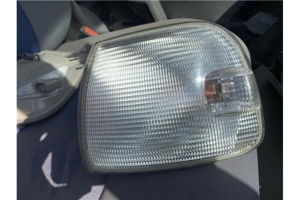 Recambio de intermitente delantero izquierdo para volkswagen transporter iv furgón (70xa) 2.5 tdi referencia OEM IAM 7D0953041F Recambio de intermitente delantero izquierdo para volkswagen transporter iv furgón (70xa) 2.5 tdi referencia OEM IAM 7D0953041F