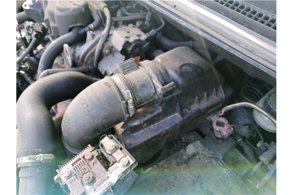 Recambio de carcasa filtro aire para mitsubishi colt cz3 berl. 3 (z30) 1.5 di-d instyle referencia OEM IAM MN130296 MN130297 