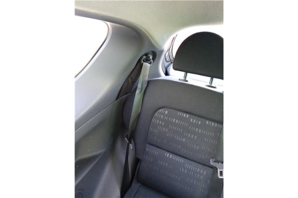 Recambio de cinturon seguridad trasero derecho para mitsubishi colt cz3 berl. 3 (z30) 1.5 di-d instyle referencia OEM IAM MN1083