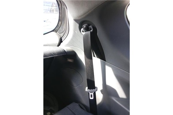 Recambio de cinturon seguridad trasero izquierdo para mitsubishi colt cz3 berl. 3 (z30) 1.5 di-d instyle referencia OEM IAM MN10