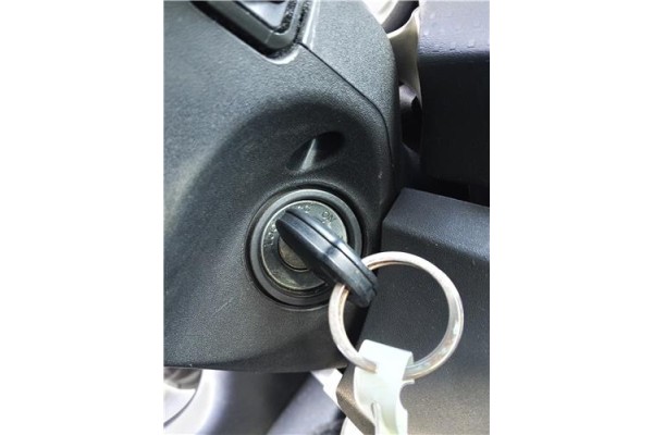 Recambio de clausor para mitsubishi colt cz3 berl. 3 (z30) 1.5 di-d instyle referencia OEM IAM MN186230 MN901621 