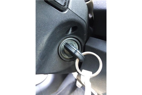 Recambio de clausor para mitsubishi colt cz3 berl. 3 (z30) 1.5 di-d instyle referencia OEM IAM MN186230 MN901621 