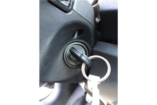 Recambio de clausor para mitsubishi colt cz3 berl. 3 (z30) 1.5 di-d instyle referencia OEM IAM MN186230 MN901621 