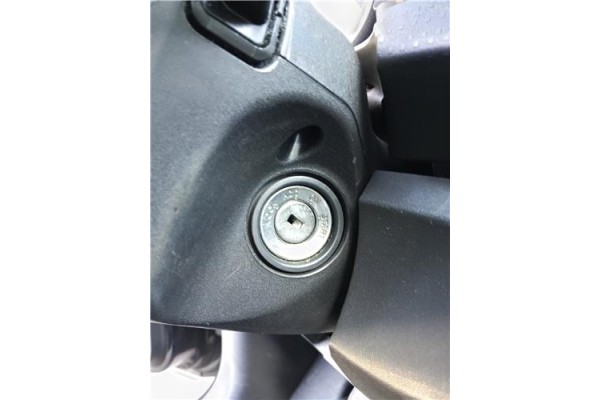 Recambio de clausor para mitsubishi colt cz3 berl. 3 (z30) 1.5 di-d instyle referencia OEM IAM MN186230 MN901621 