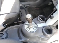 Recambio de consola para mitsubishi colt cz3 berl. 3 (z30) 1.5 di-d instyle referencia OEM IAM 8011A288HA  