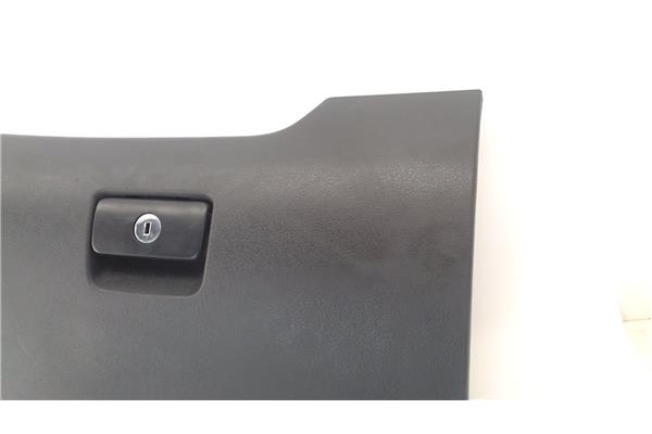 Recambio de tapa guantera para peugeot 207 1.6 hdi referencia OEM IAM 9654373777 X36191 