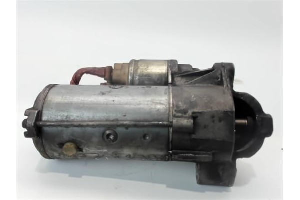 Recambio de motor arranque para opel vivaro 1.9 combi 2.7t corto referencia OEM IAM 820033125 D7R49 