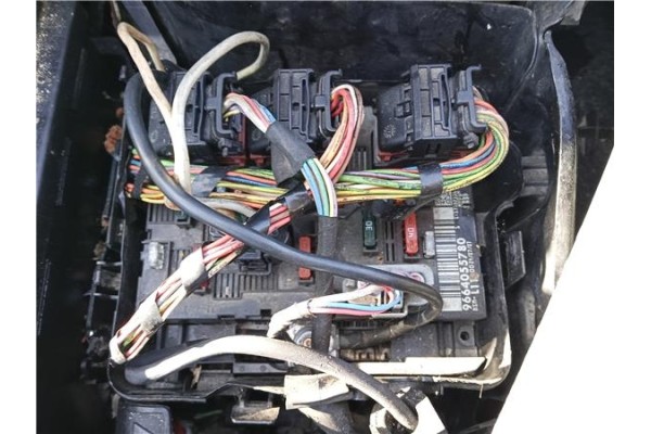 Recambio de bsi para peugeot 207 sw 1.6 hdi referencia OEM IAM 9664055780 13182116 