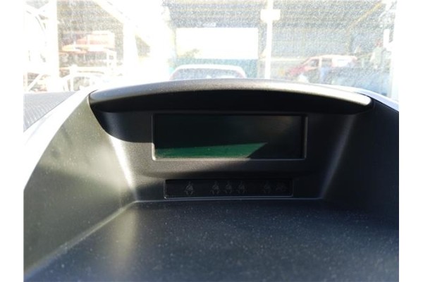 Recambio de display para peugeot 207 sw 1.6 hdi referencia OEM IAM 6593F5  
