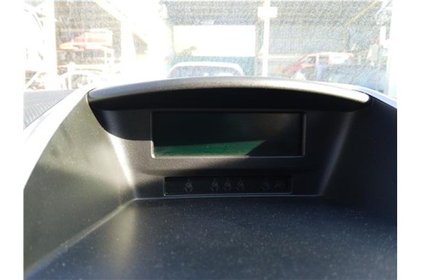 Recambio de display para peugeot 207 sw 1.6 hdi referencia OEM IAM 6593F5  
