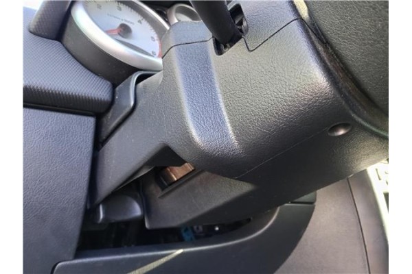Recambio de embellecedor columna direccion para peugeot 207 sw 1.6 hdi referencia OEM IAM 4131CN  