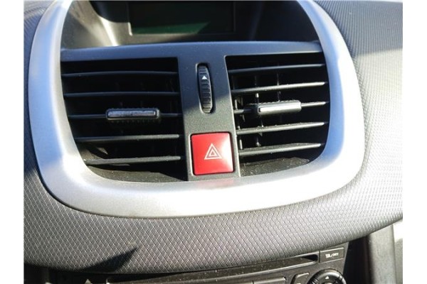 Recambio de interruptor luces emergencia para peugeot 207 sw 1.6 hdi referencia OEM IAM 6554RQ  