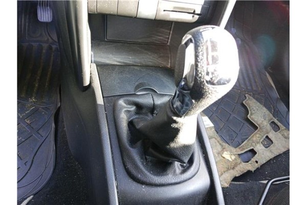 Recambio de pomo palanca cambio para peugeot 207 sw 1.6 hdi referencia OEM IAM 2403CN 2403P2 