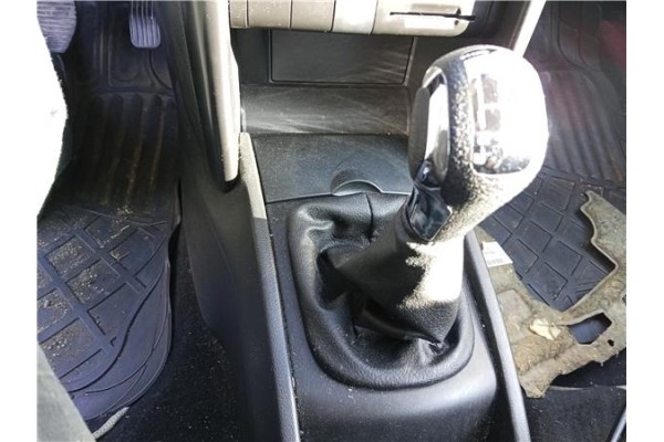 Recambio de pomo palanca cambio para peugeot 207 sw 1.6 hdi referencia OEM IAM 2403CN 2403P2 