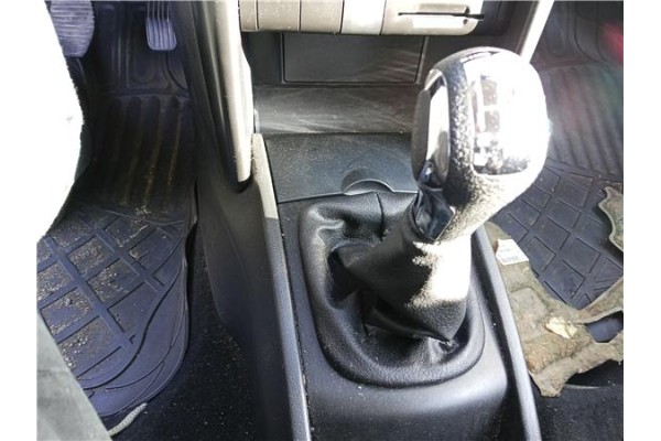 Recambio de pomo palanca cambio para peugeot 207 sw 1.6 hdi referencia OEM IAM 2403CN 2403P2 