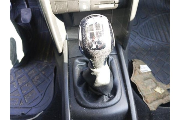 Recambio de pomo palanca cambio para peugeot 207 sw 1.6 hdi referencia OEM IAM 2403CN 2403P2 