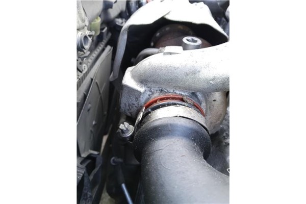 Recambio de turbo para peugeot 207 sw 1.6 hdi referencia OEM IAM TD025S206T4 9682881380 