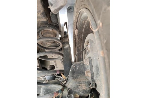 Recambio de amortiguador trasero derecho para peugeot 207 sw 1.6 hdi referencia OEM IAM 5206NV  