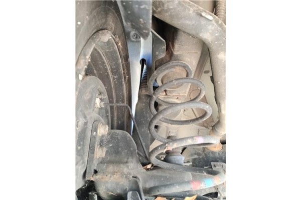 Recambio de amortiguador trasero izquierdo para peugeot 207 sw 1.6 hdi referencia OEM IAM 5206NV  