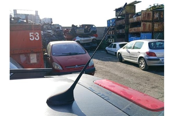 Recambio de antena electrica para peugeot 207 sw 1.6 hdi referencia OEM IAM 6561GW 6561TS 