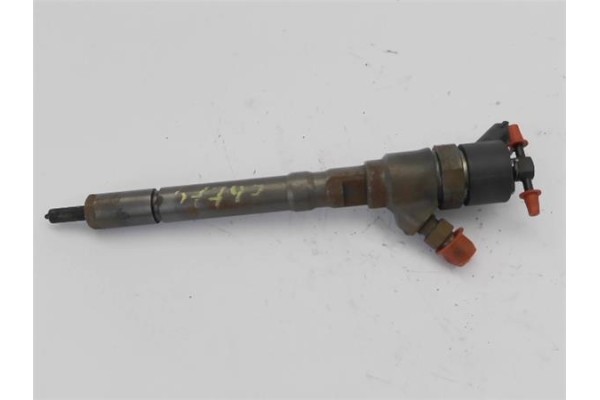 Recambio de inyector para hyundai trajet (fo) 2.0 crdi gls referencia OEM IAM 3380027010 0445110064 