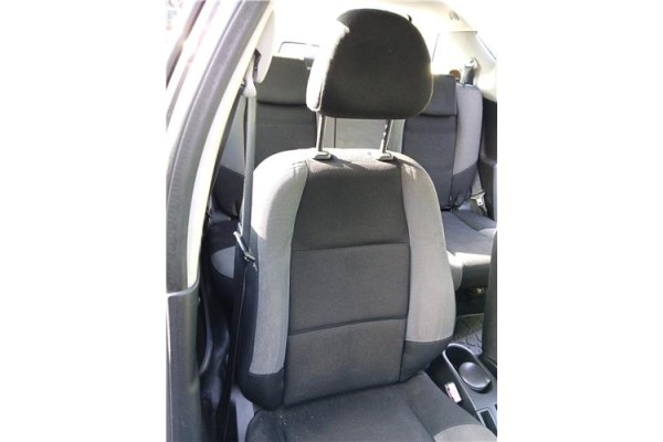 Recambio de asiento delantero derecho para peugeot 207 sw 1.6 hdi referencia OEM IAM 8906GC  
