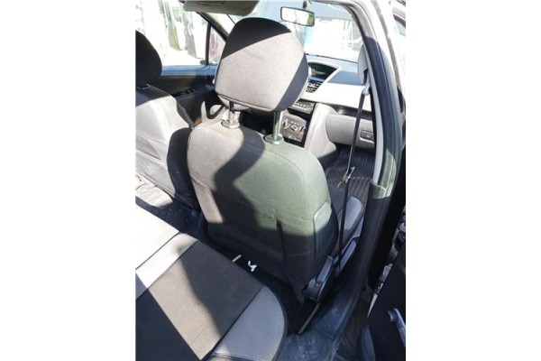 Recambio de asiento delantero derecho para peugeot 207 sw 1.6 hdi referencia OEM IAM 8906GC  