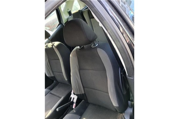 Recambio de asiento delantero izquierdo para peugeot 207 sw 1.6 hdi referencia OEM IAM 8906GA  