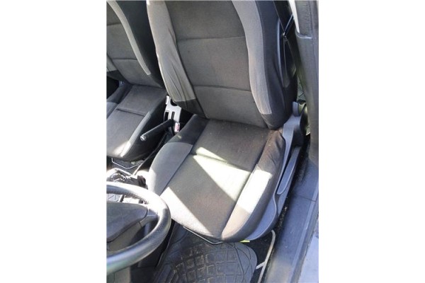 Recambio de asiento delantero izquierdo para peugeot 207 sw 1.6 hdi referencia OEM IAM 8906GA  