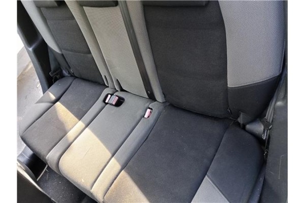 Recambio de asientos traseros para peugeot 207 sw 1.6 hdi referencia OEM IAM 8881ZF 8881ZG 