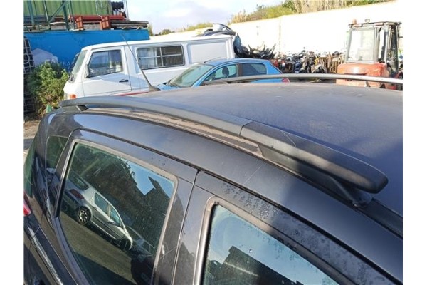 Recambio de barras de techo para peugeot 207 sw 1.6 hdi referencia OEM IAM 8361 83610 