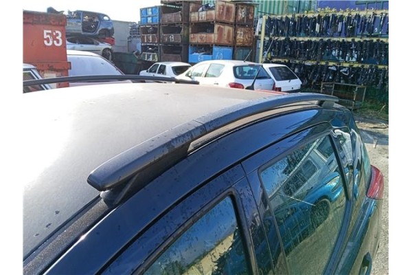 Recambio de barras de techo para peugeot 207 sw 1.6 hdi referencia OEM IAM 8361 83610 