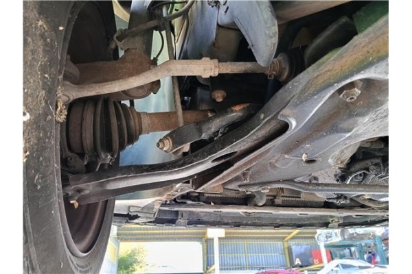 Recambio de brazo suspension delantero izquierdo para peugeot 207 sw 1.6 hdi referencia OEM IAM 3520R7  