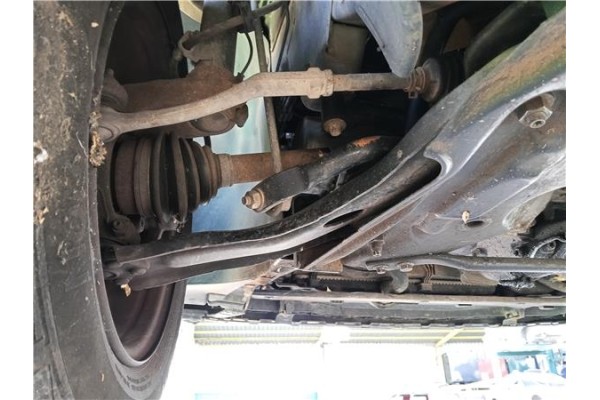 Recambio de brazo suspension delantero izquierdo para peugeot 207 sw 1.6 hdi referencia OEM IAM 3520R7  