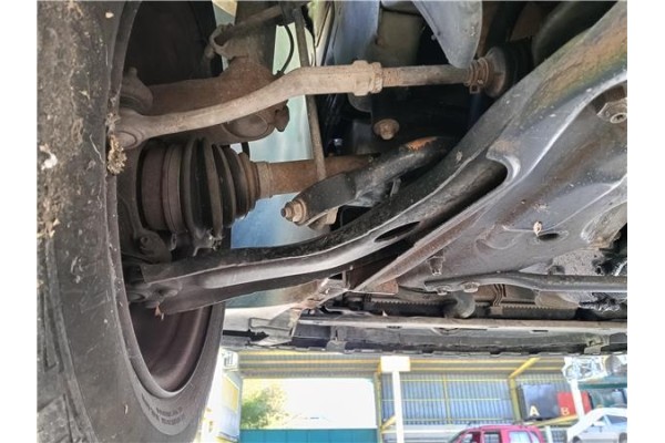 Recambio de brazo suspension delantero izquierdo para peugeot 207 sw 1.6 hdi referencia OEM IAM 3520R7  