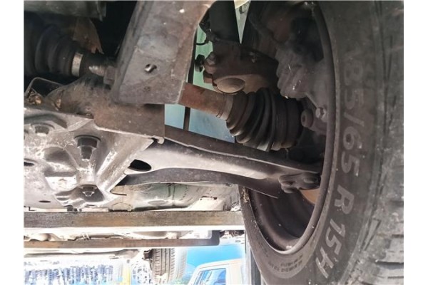 Recambio de brazo suspension delantero izquierdo para peugeot 207 sw 1.6 hdi referencia OEM IAM 3520R7  