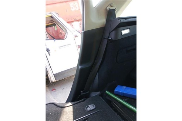 Recambio de cinturon seguridad trasero derecho para peugeot 207 sw 1.6 hdi referencia OEM IAM 8975J8  