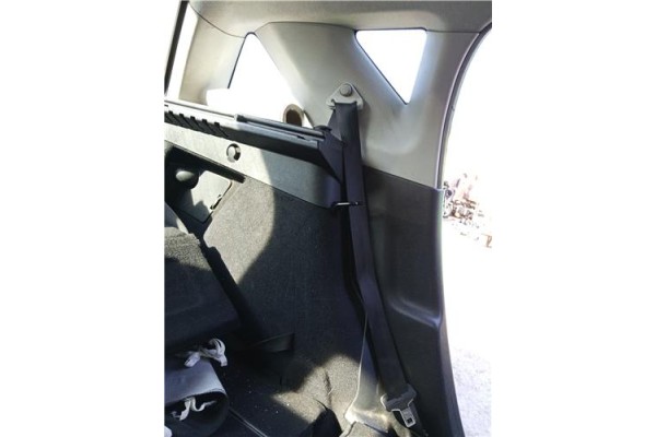 Recambio de cinturon seguridad trasero izquierdo para peugeot 207 sw 1.6 hdi referencia OEM IAM 8975J9  
